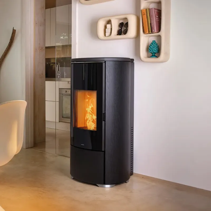 Суха пелетна камина Nobis Fire A8 ROUND GLASS - 8/10kW